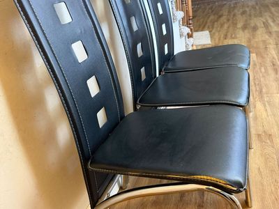 3 Chairs