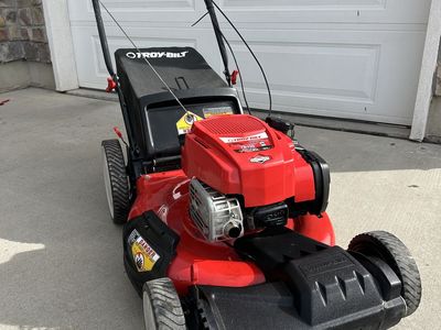Troy-Bilt 21” Self-Propelled Lawn Mower - Like new