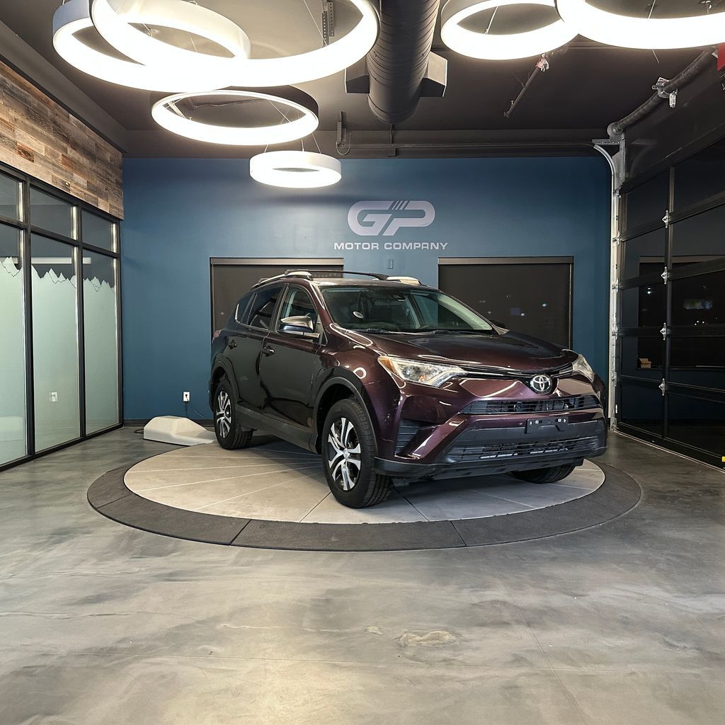2017 Toyota RAV4 LE