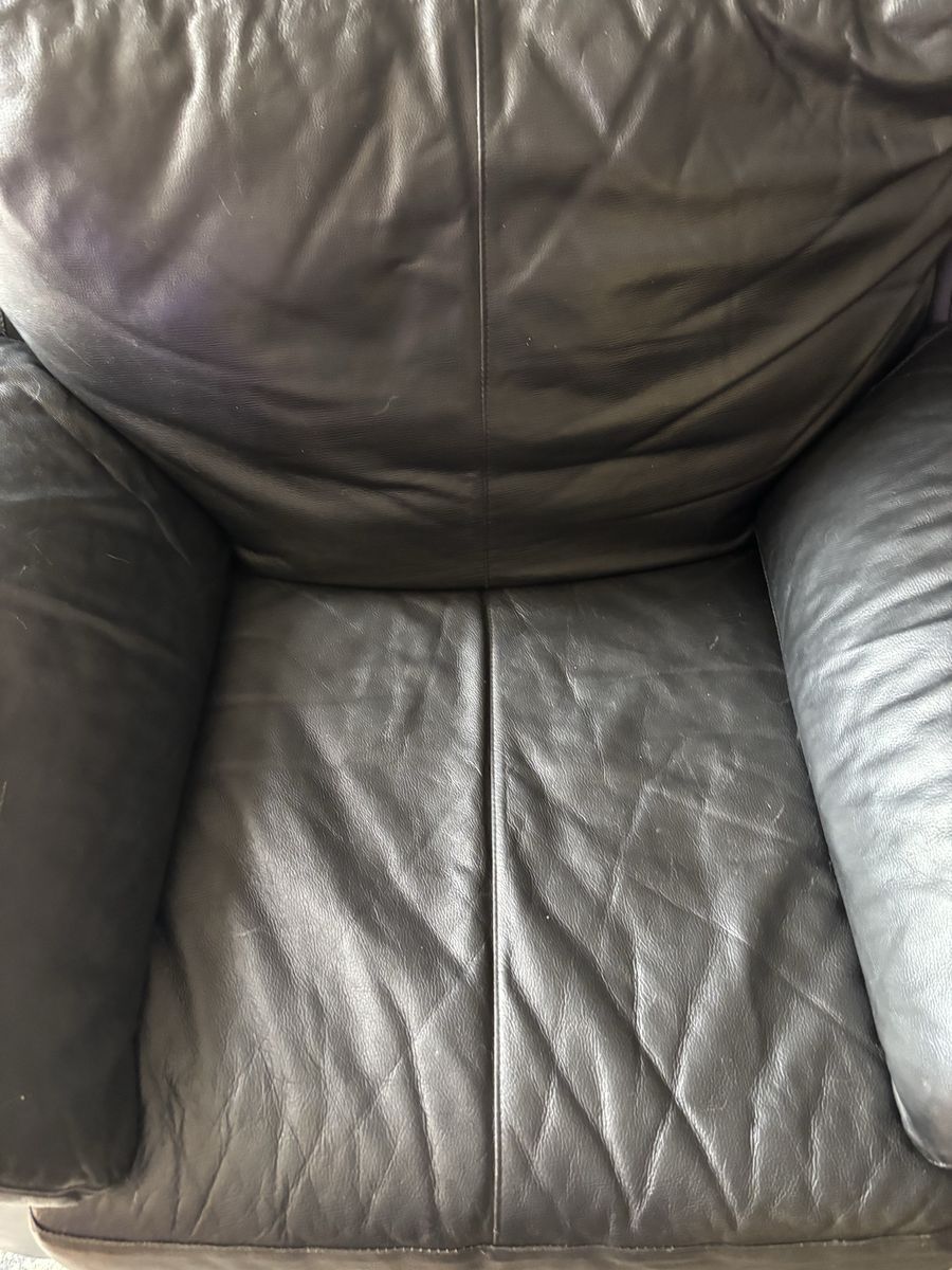 Main image 12
