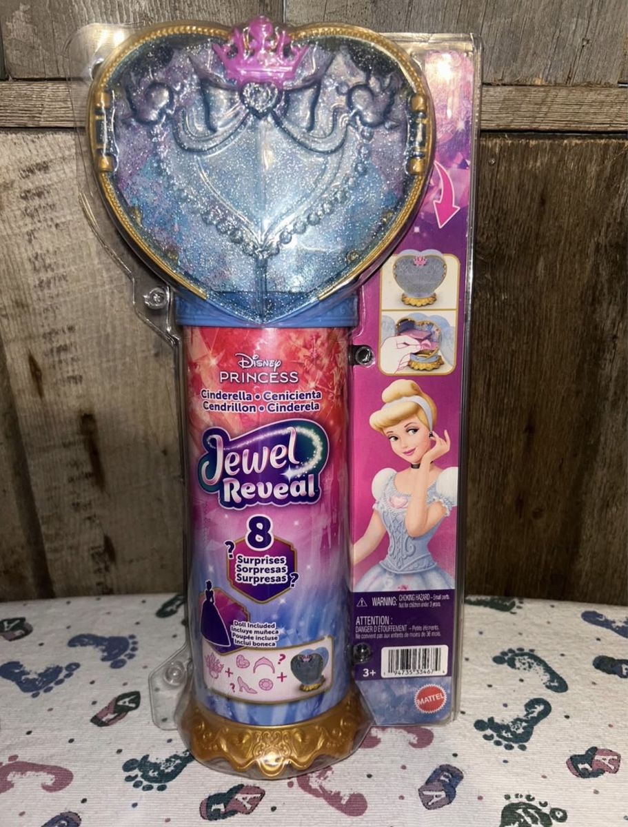 Cinderella Doll: Jewel Reveal
