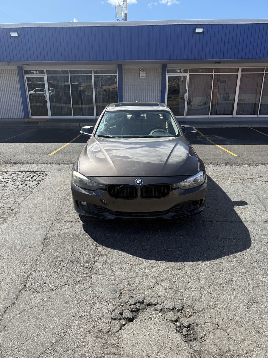 2013 BMW 3 328i