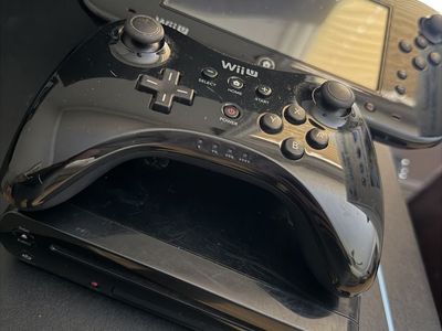 Modded Wii U loaded 512gb sd
