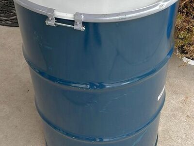 55 Gallons Metal Barrels