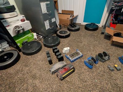 Roomba Swarm, various models, parts