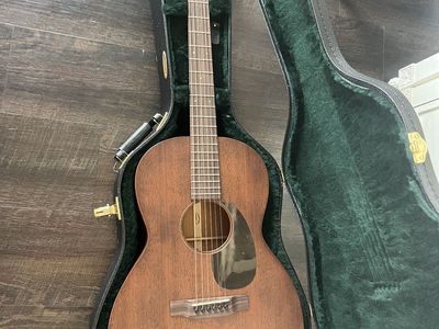 Premium C.F. Martin 000-15SM 12-Fret Acoustic Guitar with Hard Case & Strap (Basically Brand New) Price