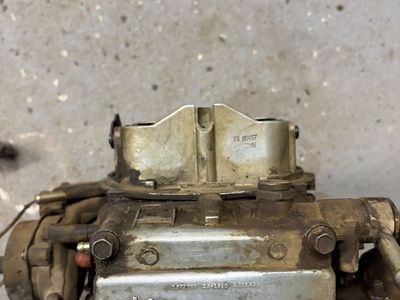 Holley 80457 600 CFM 4-Barrel Carburetor – Electric Choke