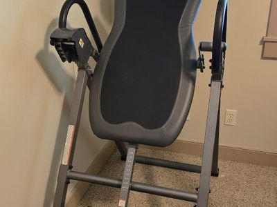 Innova Inversion Table