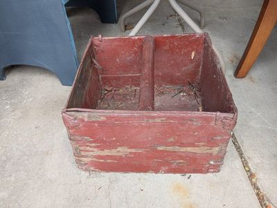 wooden crate/box