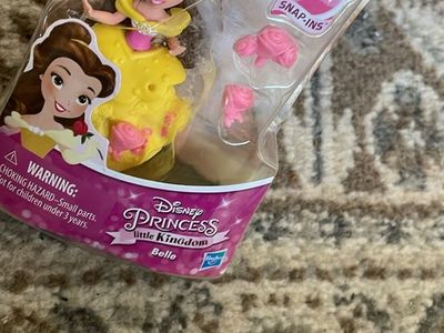 Disney Princess Little Kingdom Belle Mini Doll New Snap In To Decorate Nice HG4