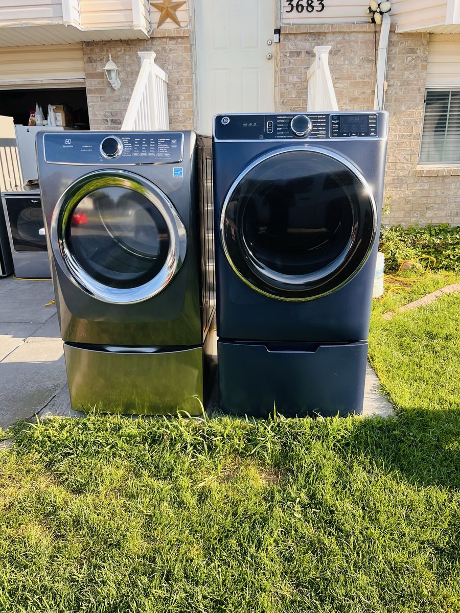 $450 OBO GOOD ELECTRIC DRYERS LARGE CAPACITY 9.2 cb both 
