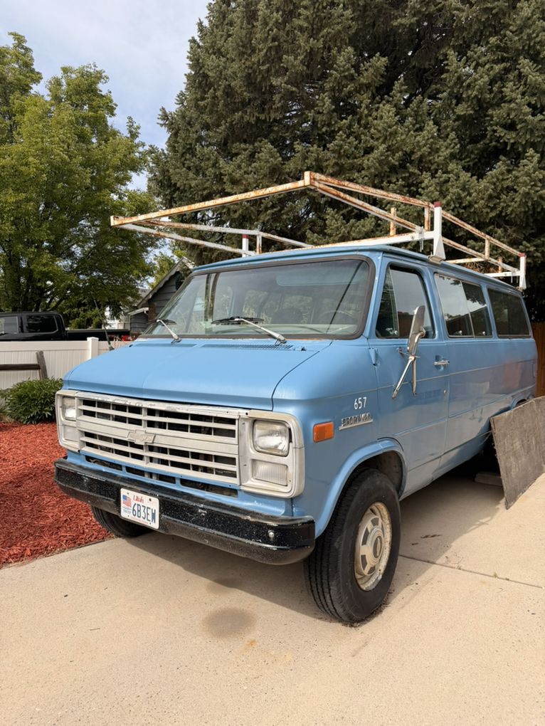 1985 CHEVROLET VAN Beauville