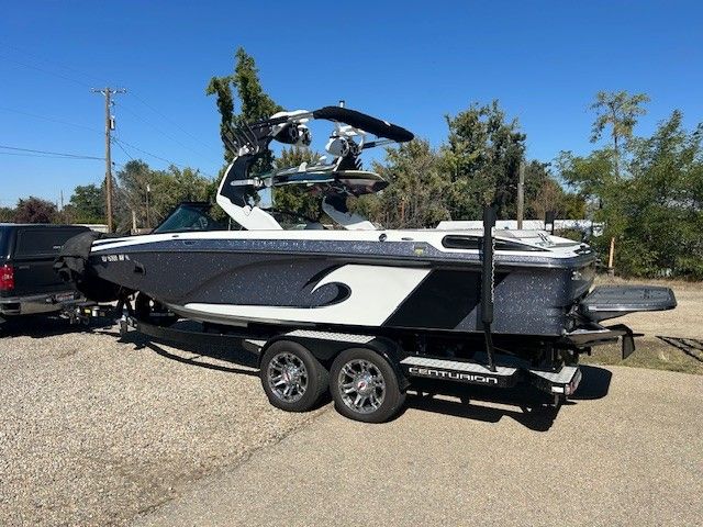 2015 Centurion FS33 ENZO Surf "Rare xr7 550hp Motor "Low Hrs"