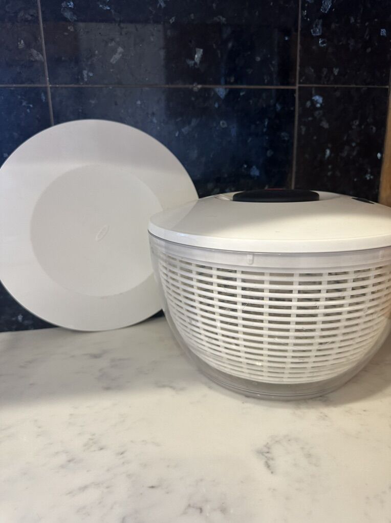 OXO Good Grips Salad Spinner