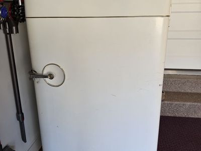 Vintage 1950 Frigidaire Refrigerator