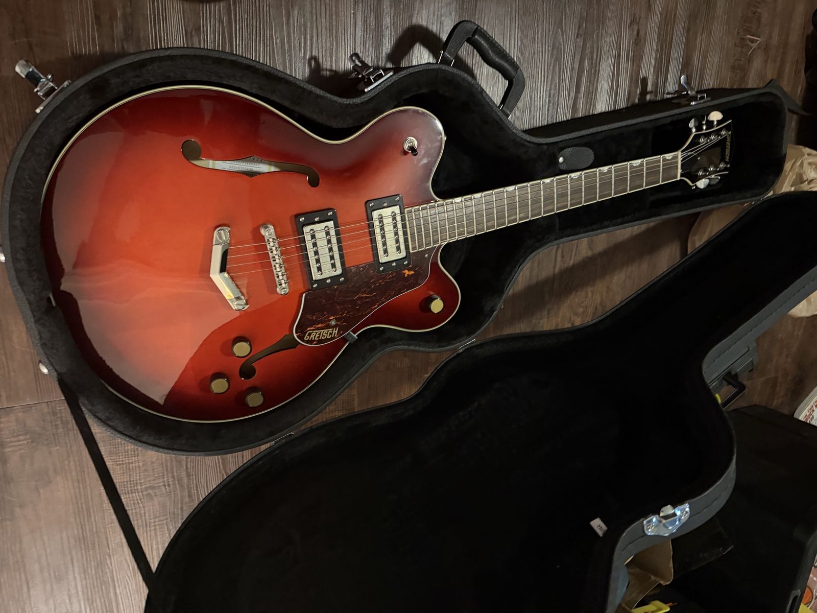 Gretsch Guitars G2622 Streamliner Center Block Double-Cut With V-Stoptail Electric Guitar Fireburst