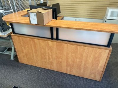 Receptionists Work Station/Desk