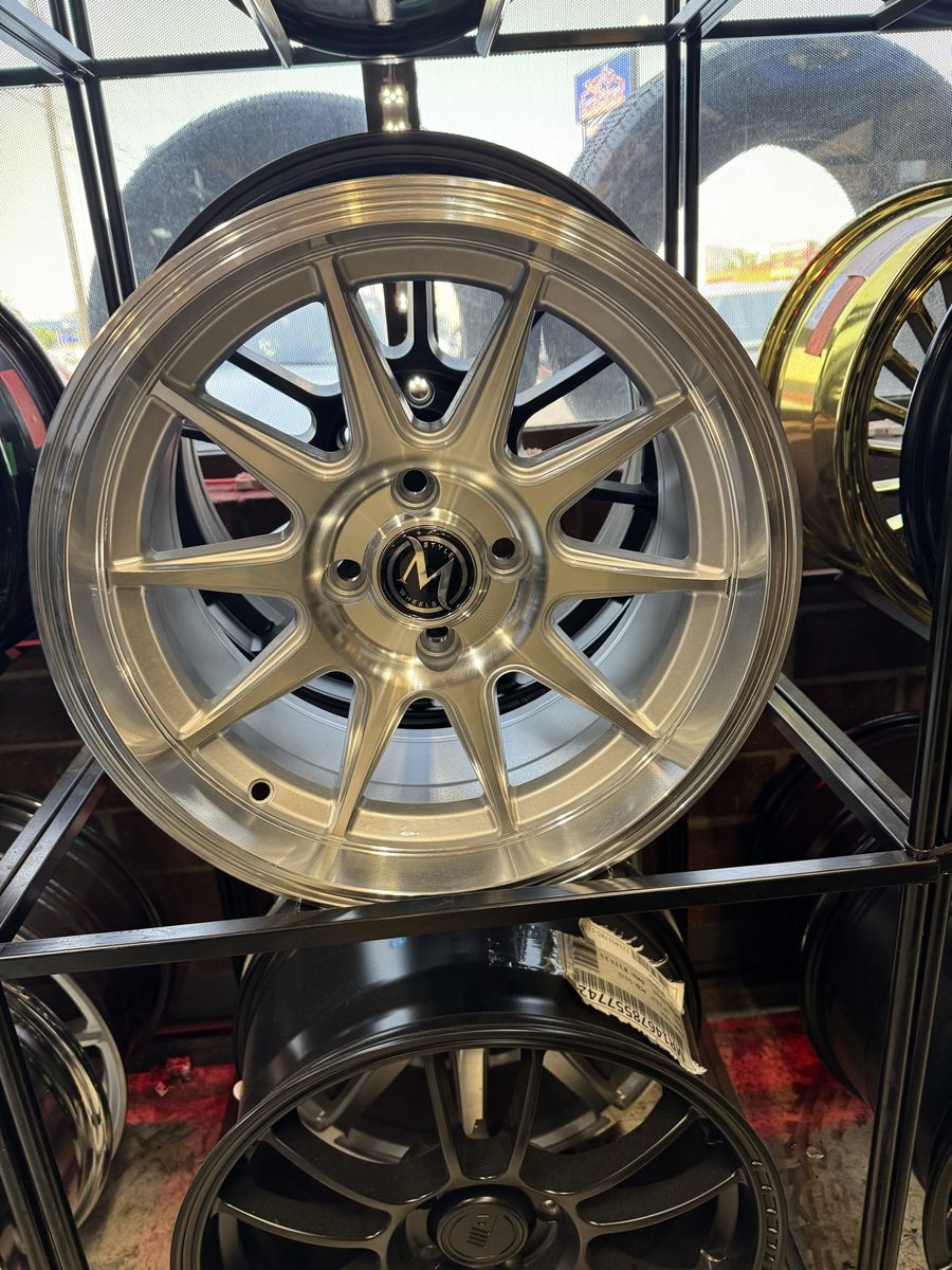 M-Style Silver Machined model M-1  size 15x8.25. Brand new set of 4 wheels.