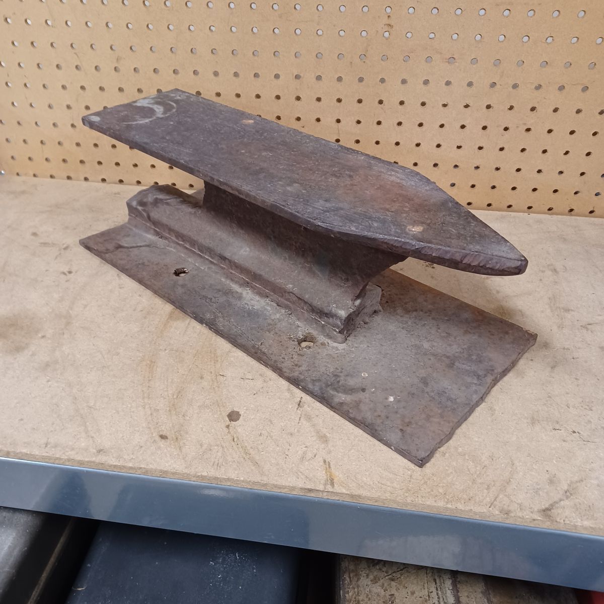 Custom anvil