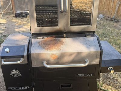 Pit Boss Platinum Lockhart Pellet Grill & Smoker - Used