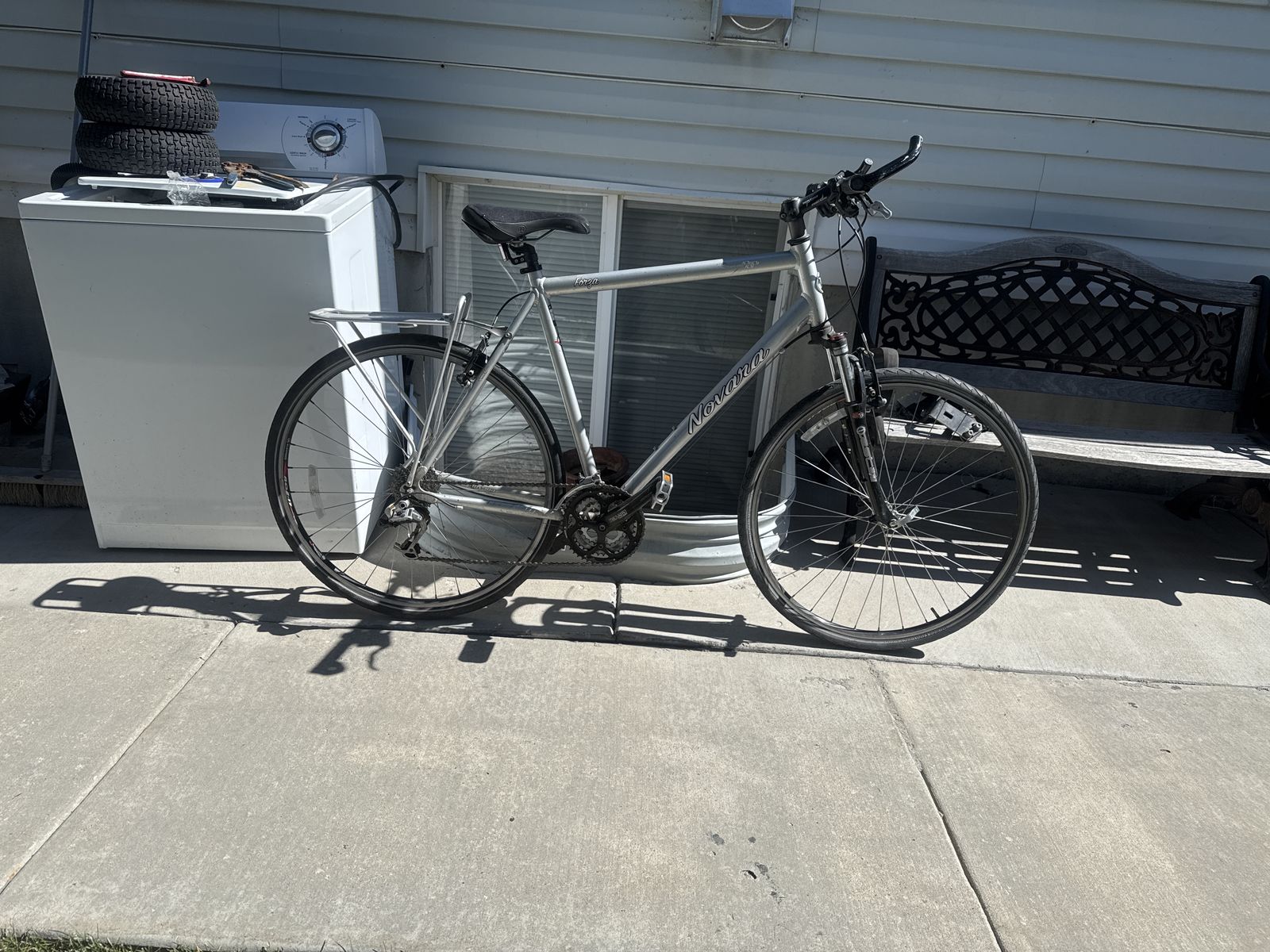 Novara Forza Road Bike