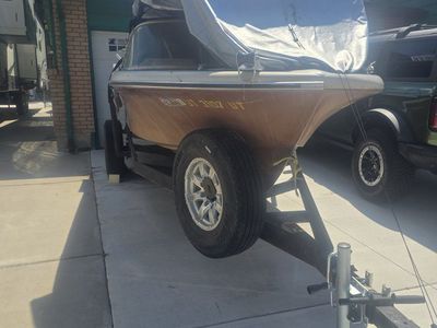1977 glastron 21 foot fishing boat