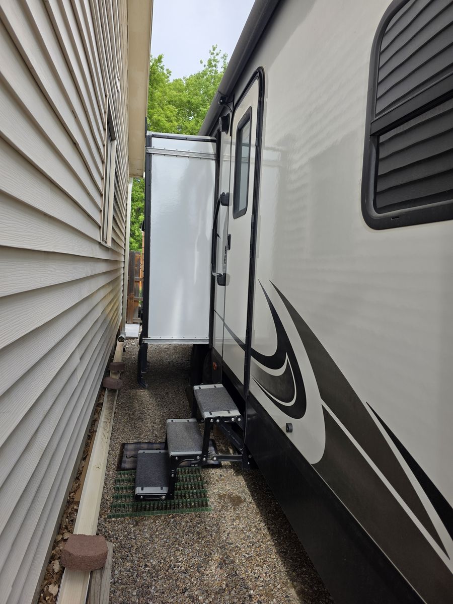 Main image 22
