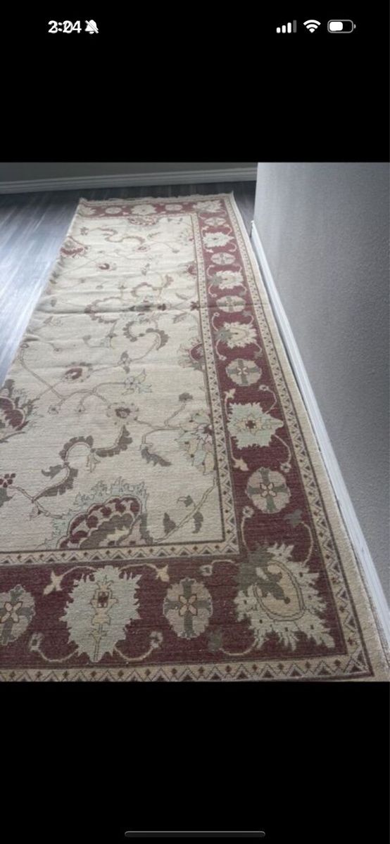 Main image 12