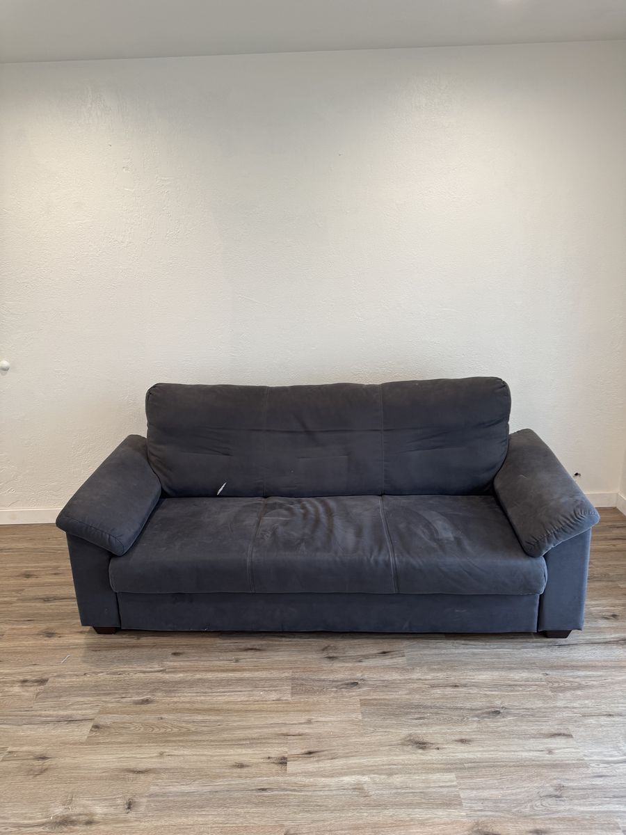 Free Couch
