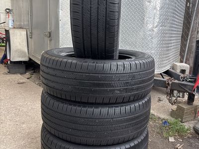 Set of 4 225-60-17