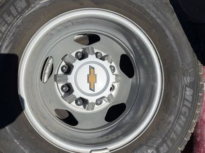 Chevy GMC Dually wheels and tires