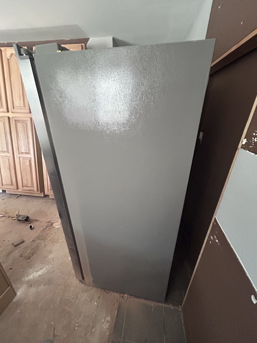 Main image 6