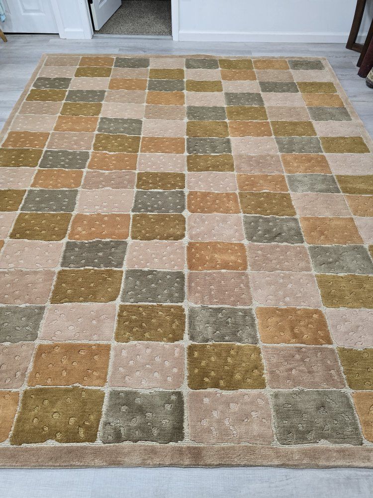Main image 2