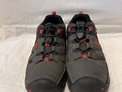 Keen youth size 4 grey/black with red trim, leather and textile, hiking shoes