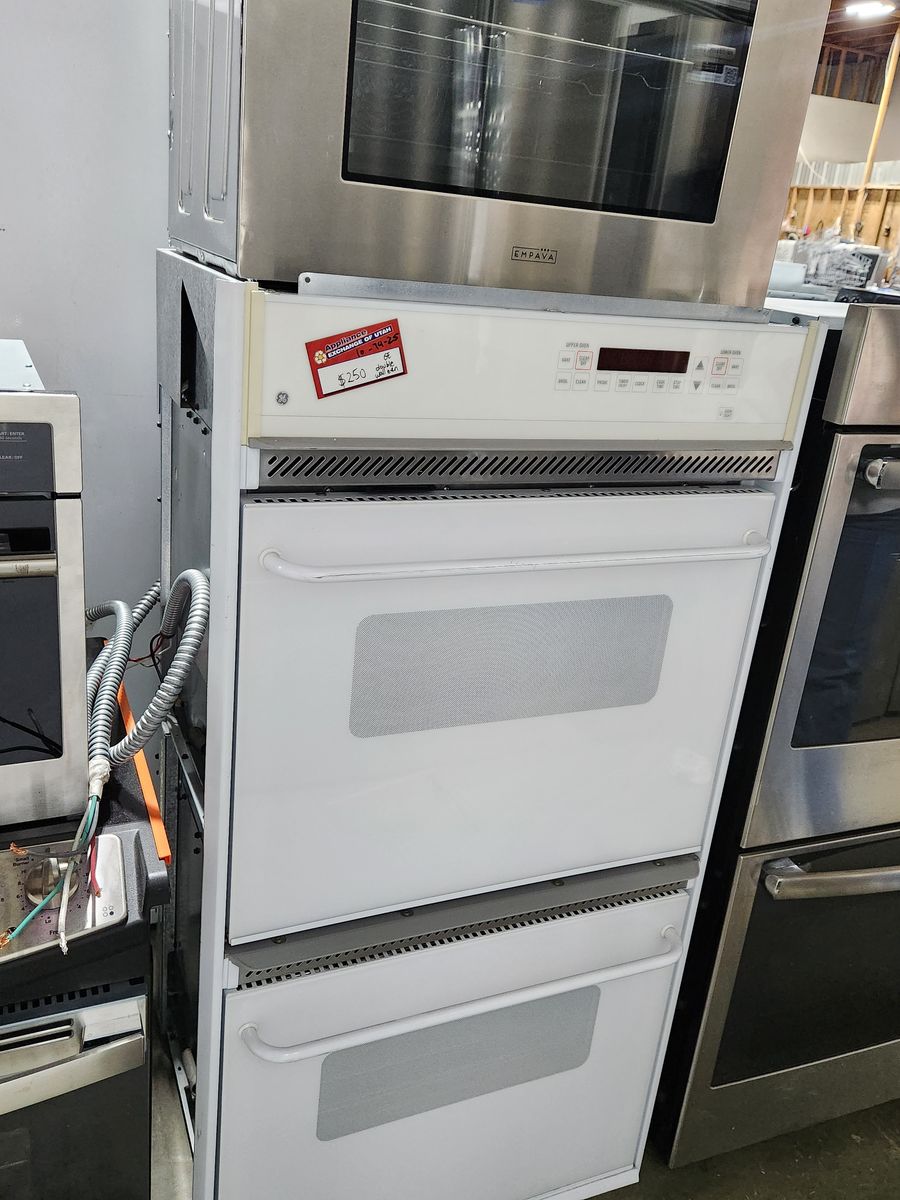LOW PRICE GUARANTEED! GE DOUBLE WALL OVEN