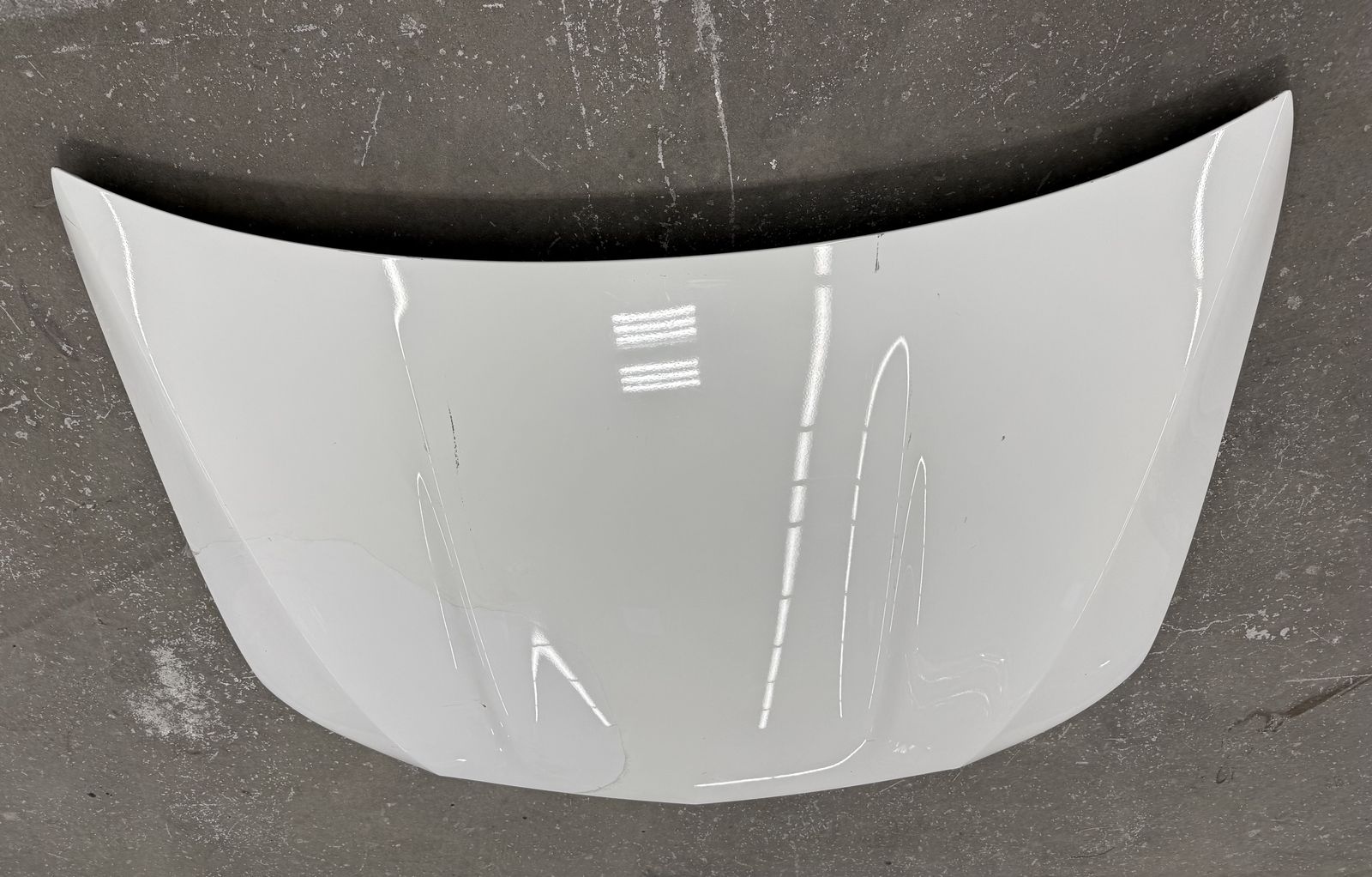 Main image 3