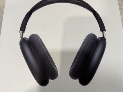 Apple AirPods Max (Midnight Black color), New and Unopened, Model A3184