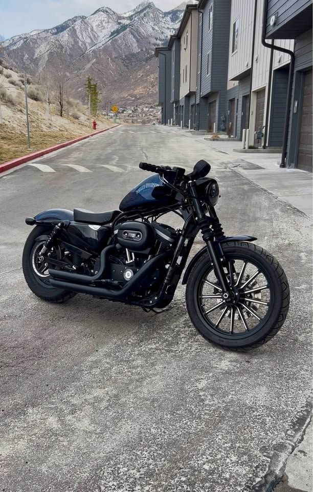 Harley Davidson Sportster Iron 883