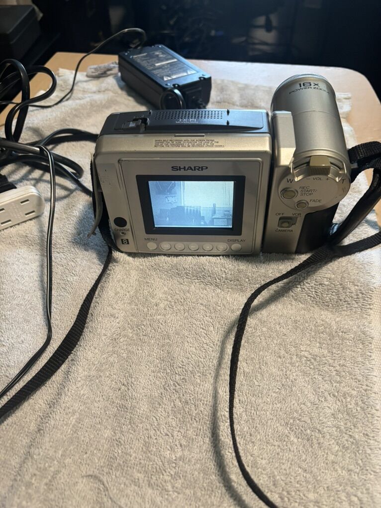 Sharp Vla10 Viewcam 8 Camcorder