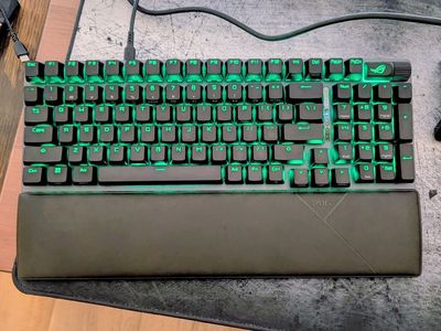 ASUS - ROG Strix Scope II 96 Full Size Wireless Mechanical Gaming Keyboard with Hot-Swappable ROG NX Snow Switches - Black