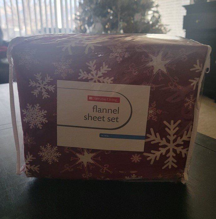 Brand New King Flannel Sheet Set PRICE DROP!