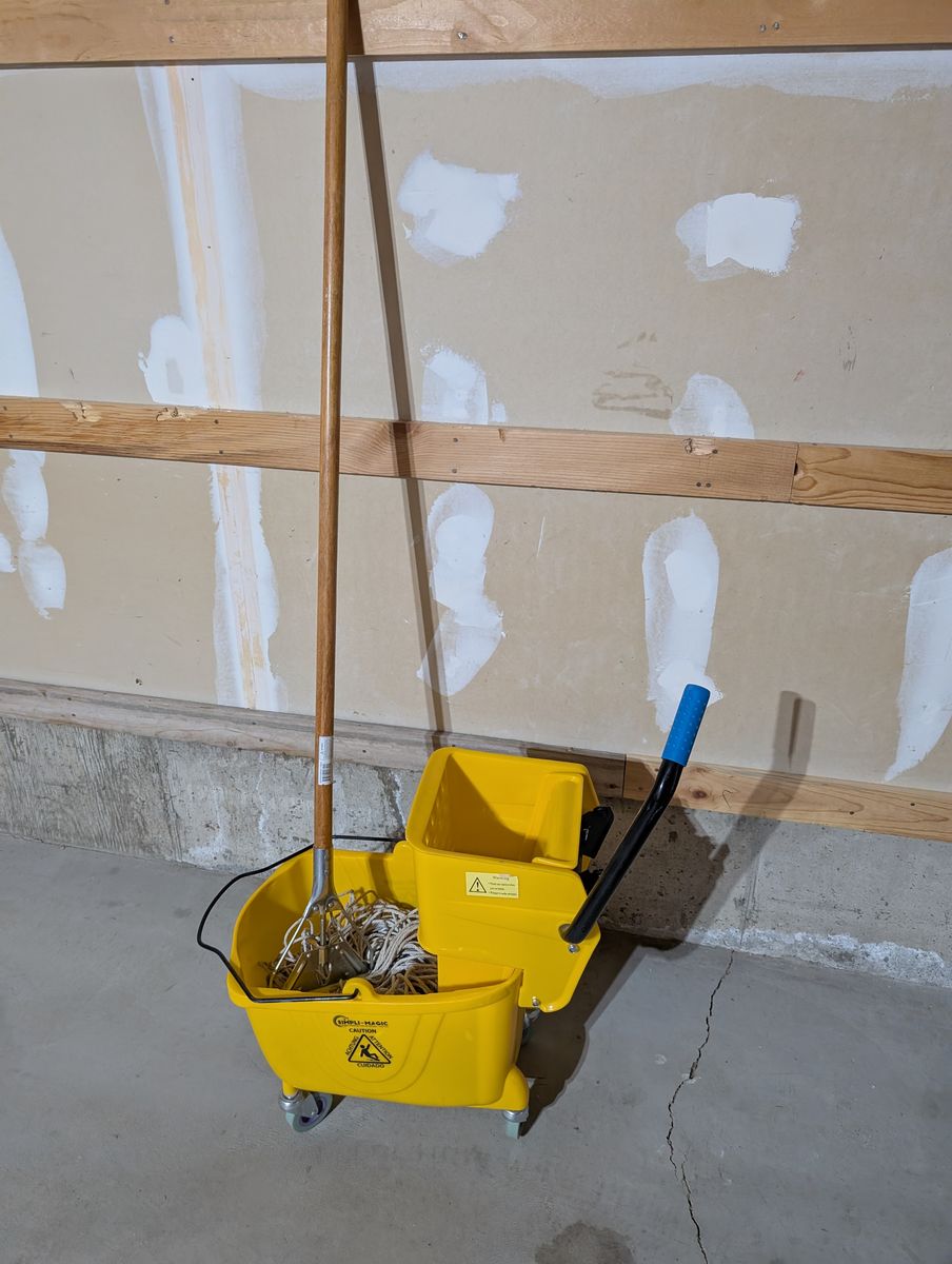 Mop & Bucket