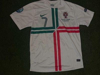 Nike Cristiano Ronaldo Portugal Euro 2012 Away Jersey #7 - Men's Soccer Shirt