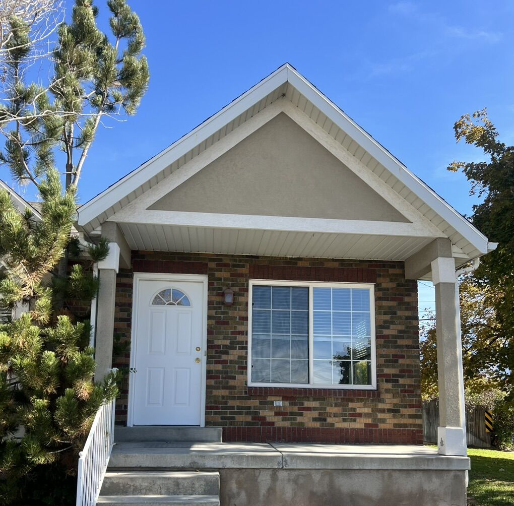 Newly Remodeled Duplex