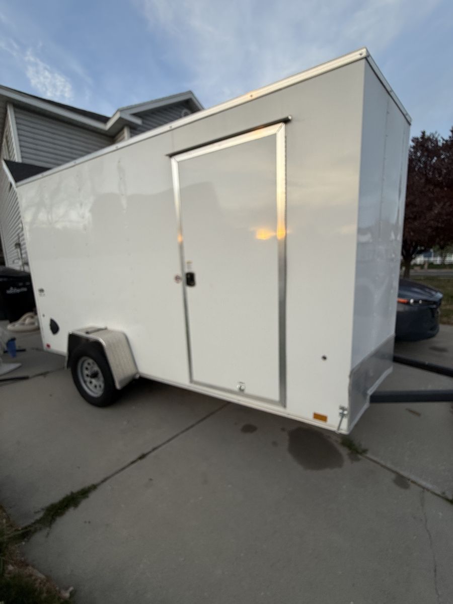 6x12 2024 Look Trailer ST DLX