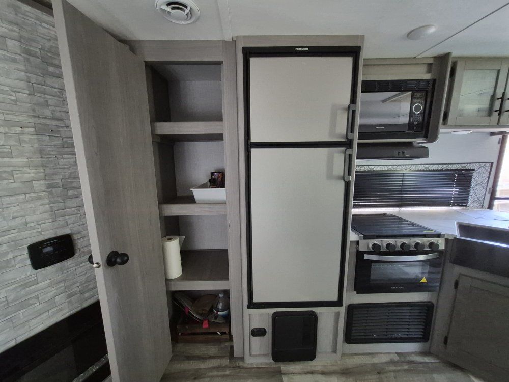 Main image 20