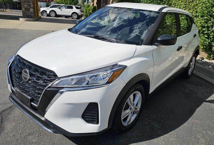 2021 Nissan Kicks S