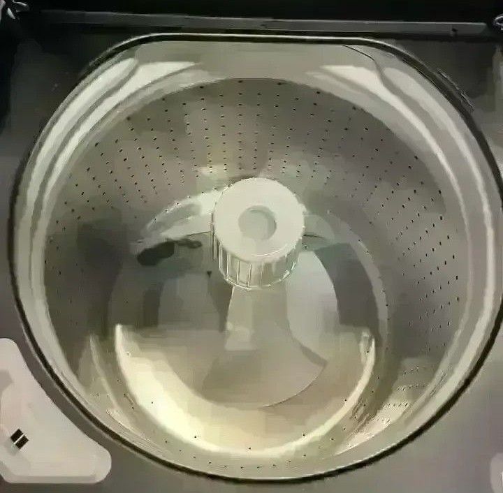 Main image 2