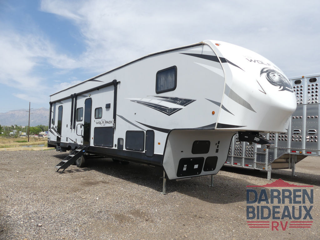 2021 Forest River Cherokee Wolf Pack 335PACK13