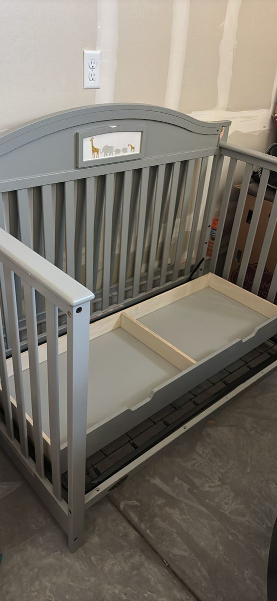 Main image 5